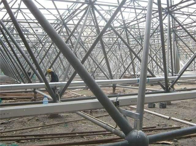 黄山盘点螺栓球网架对选材方面的4点要求
